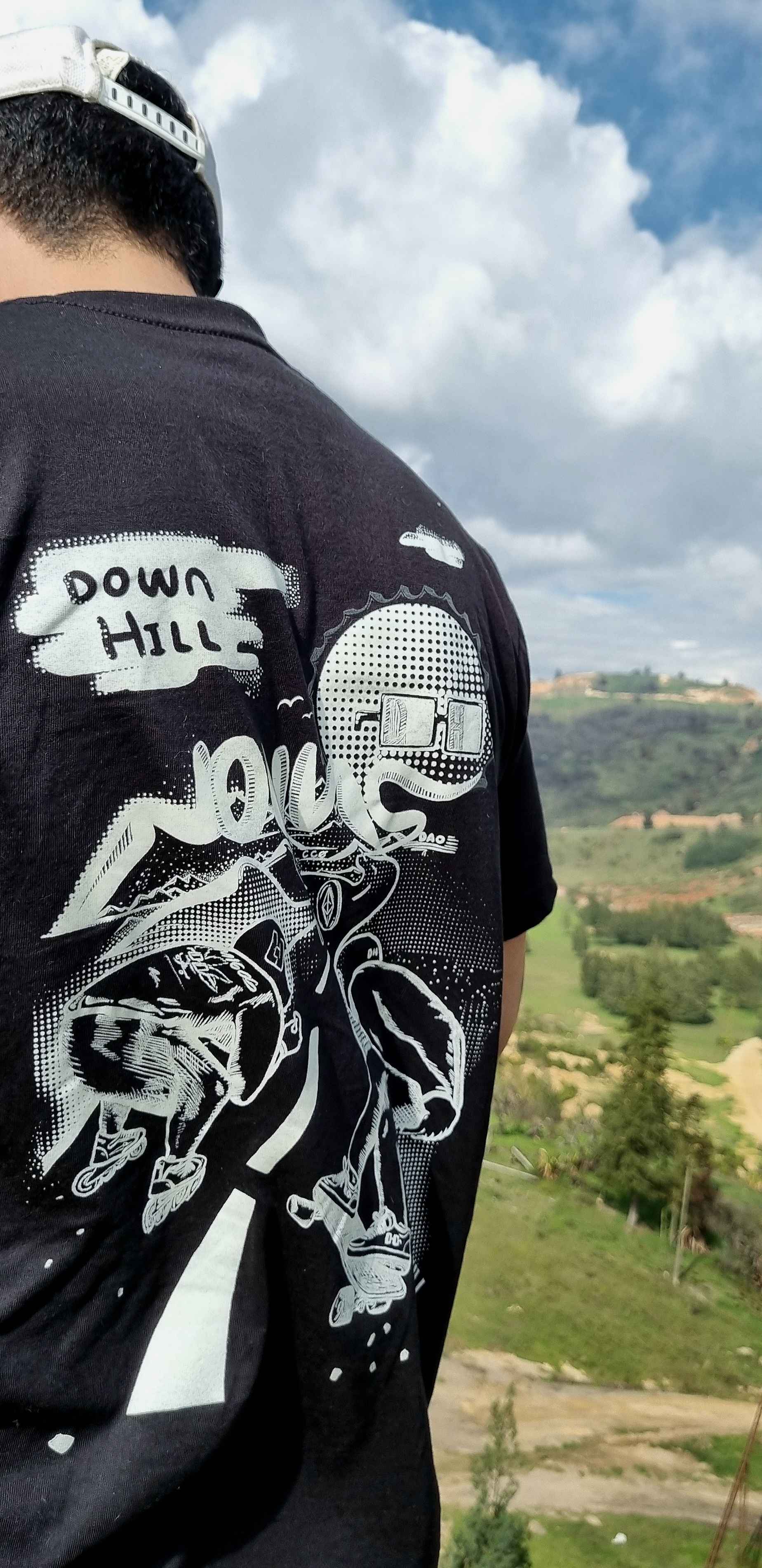 DHNOUNS t-shirt